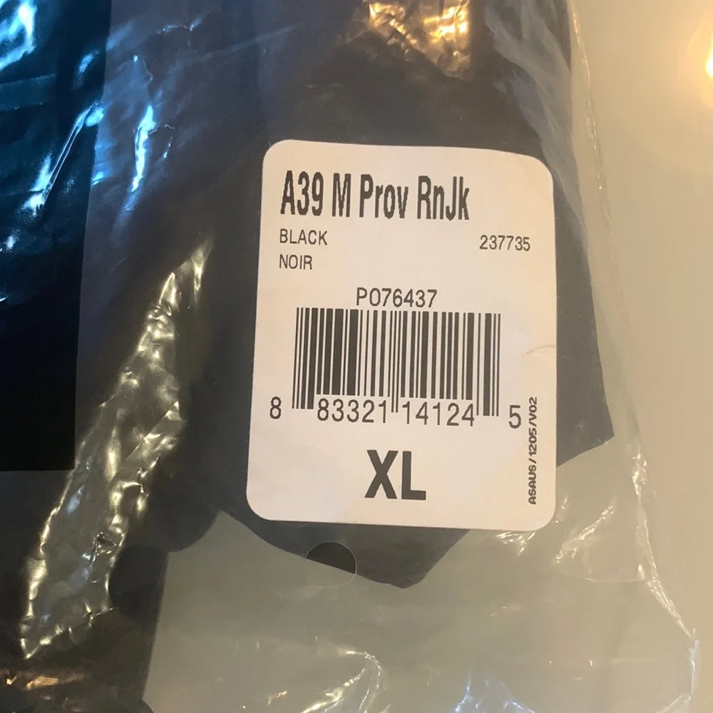 Adidas jacket - Picture 12 of 13